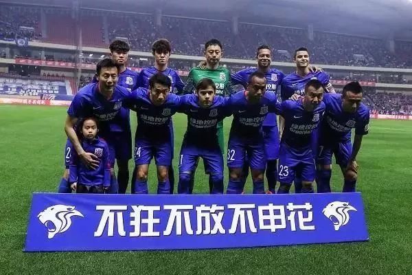 斯帕莱蒂：踢无锋不是想刺激前锋，是因为我确信那是正确体系（斯帕莱蒂：无锋阵并非为激励前锋，我坚信这才是正确体系）