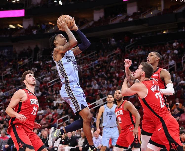 记者：在安古伊萨伤势确定后，那不勒斯立即瞄准了弗拉泰西（记者：安古伊萨伤情确认，那不勒斯火速锁定弗拉泰西）