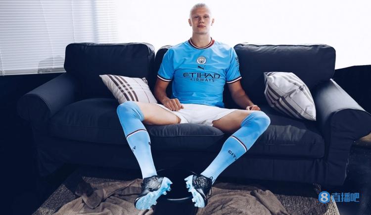 媒体人：郑智执教西海岸也不错，但不可避免地要跟邵佳一对比（媒体人：郑智执教西海岸值得期待，难免被拿来与邵佳一比较）