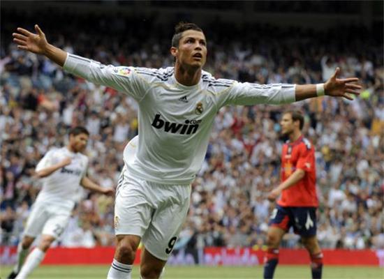 库拉索主帅：加图索一直为失败找借口，我想在世界杯踢意大利（库拉索主帅怒斥加图索总为失利找借口，盼世界杯碰意大利）