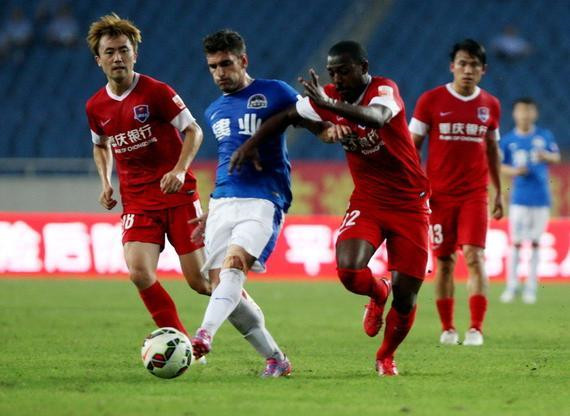 美记：太阳对交易理查德持开放态度，他能换来多个次轮签（美媒：太阳对理查德交易持开放态度，预计可换回多枚次轮签）