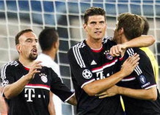 每体：特尔施特根已开始场地训练，可能会在两周内恢复合练（每体：特尔施特根重返草地训练，预计两周内可随队合练）