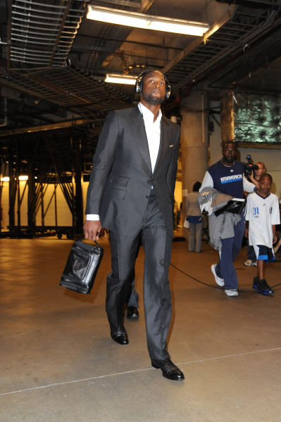 王钰栋首个主力赛季表现：共12球5助攻，荣膺中超本土金靴（12球5助攻！王钰栋主力首季加冕中超本土金靴）