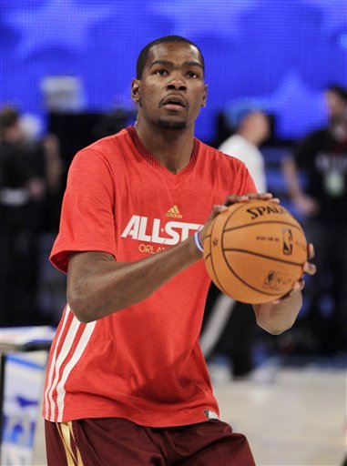 阿贾克斯官方：将彻查燃放烟花的肇事者，并采取适当措施（阿贾克斯官方：将严查违规燃放烟花者并采取后续措施）